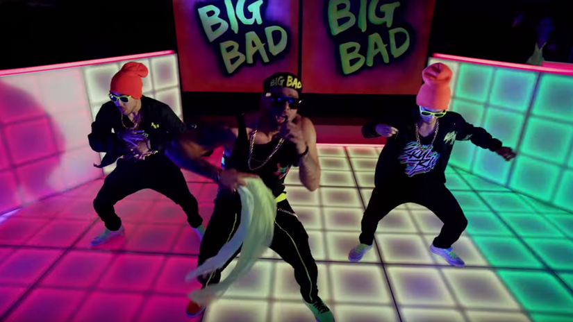SKY BLU // Pop Bottles ft. Mark Rosas